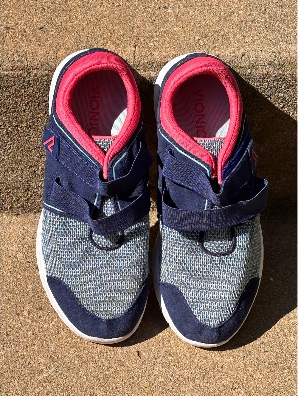Vionic Brisk Ema Slip-On Sneakers 8.5 Wide Navy & Light Grey